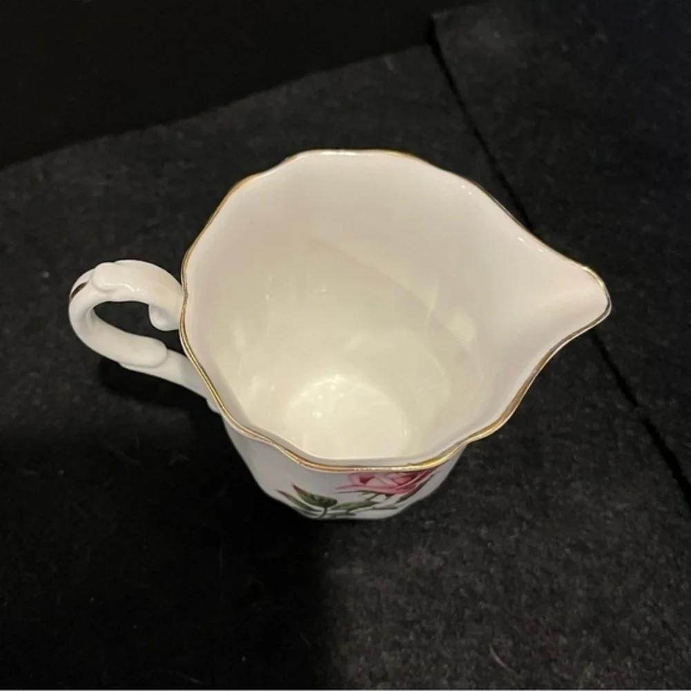 VTG Royal Grafton Fine Bone China Creamer Pink Roses Pattern Made in England